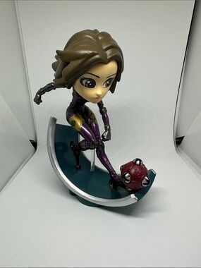 Loot Crate Exclusive Alita Battle Angel "Motorball Body Diorama" figure (no box)